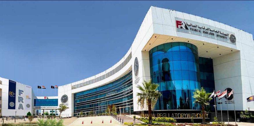 الرقابة المالية ردا على الاستفسارات:” الهيئة تنظم الاستثمار في وثائق صناديق المعادن النفيسة وليس البيع والشراء المباشر”