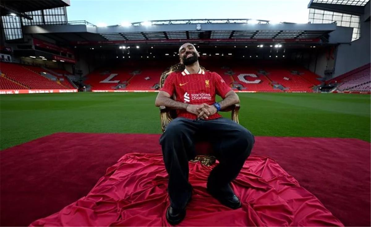 كاراجر: ما فعله ليفربول مع محمد صلاح “ضربة موفقة”.. ورد حاد من مسؤول مانشستر سيتي السابق
