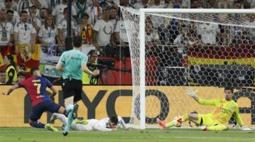 كورتوا يقر بمسؤوليته عن تعادل برشلونة