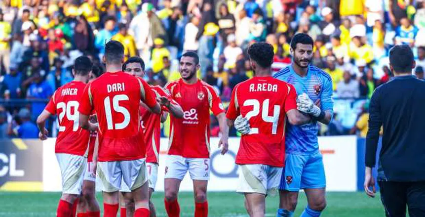 كولر يستبعد ثلاثي أمام صن داونز.. و9 لاعبين على مقاعد البدلاء