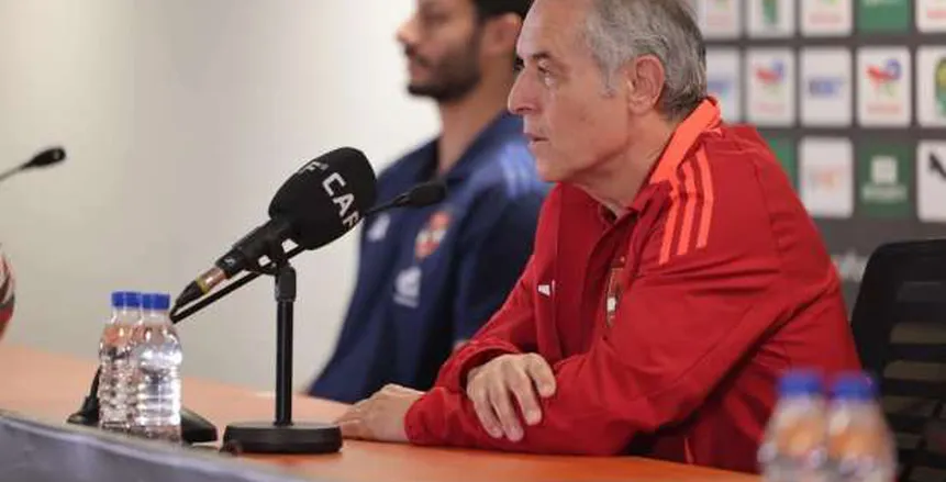 كولر يكشف ما يحتاجه الأهلي للتأهل لنهائي أفريقيا.. ويعلق على نتيجة التعادل أمام صن داونز كولر يكشف ما يحتاجه الأهلي للتأهل لنهائي أفريقيا.. ويعلق على نتيجة التعادل أمام صن داونز