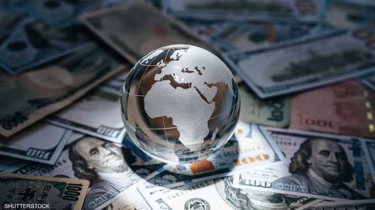 كيف تؤثر الحرب التجارية الأمريكية على الاقتصاد العالمي؟