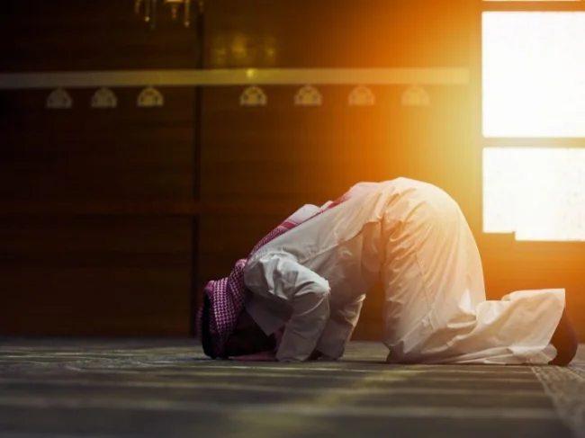 مواقيت الصلاة اليوم الجمعة في السعودية .. كل المناطق والمحافظات