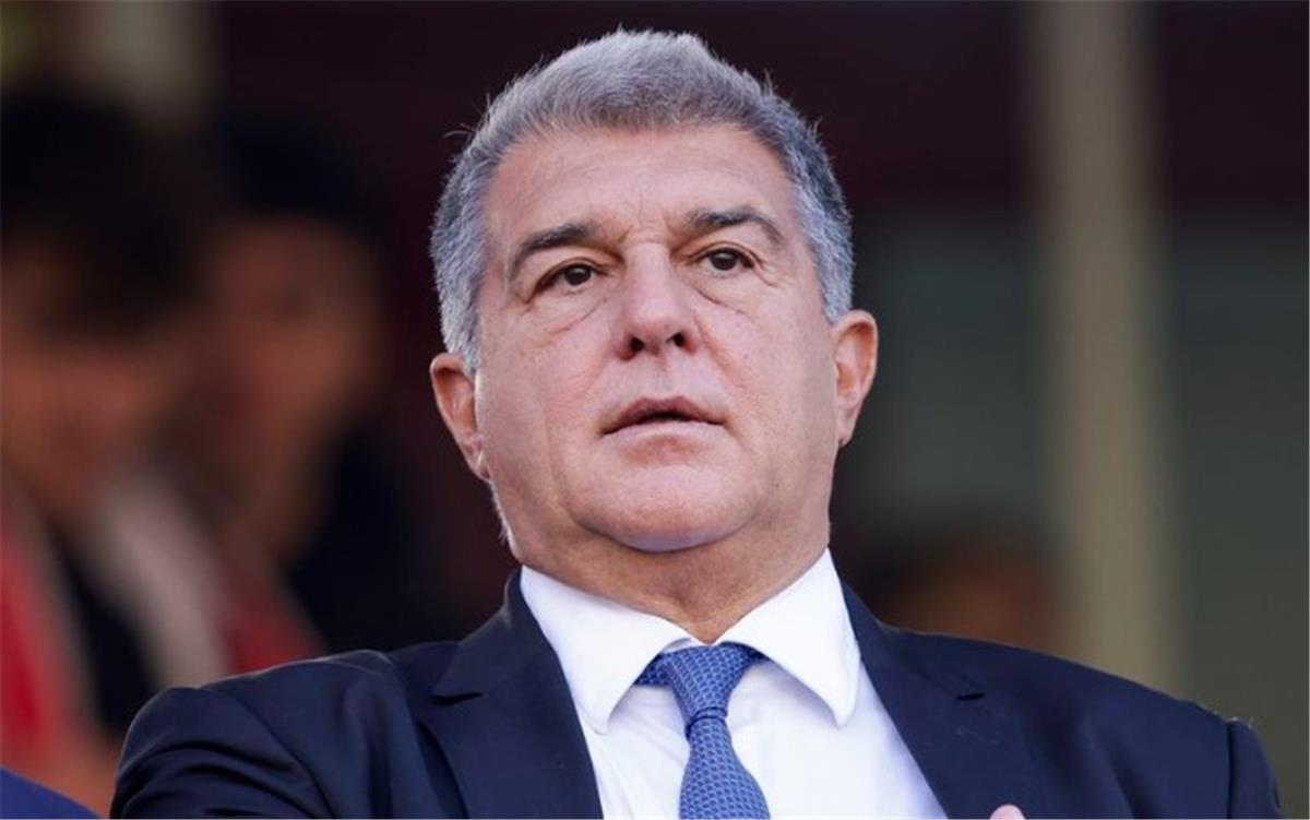 لابورتا يكشف مستقبل فليك مع برشلونة ويؤكد: أحببت التحكيم في نهائي كأس الملك