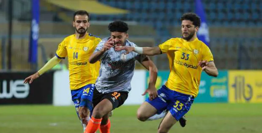 لاعب الإسماعيلي يصدم إدارة الدراويش قبل ساعات من لقاء الاتحاد بالدوري لاعب الإسماعيلي يصدم إدارة الدراويش قبل ساعات من لقاء الاتحاد بالدوري