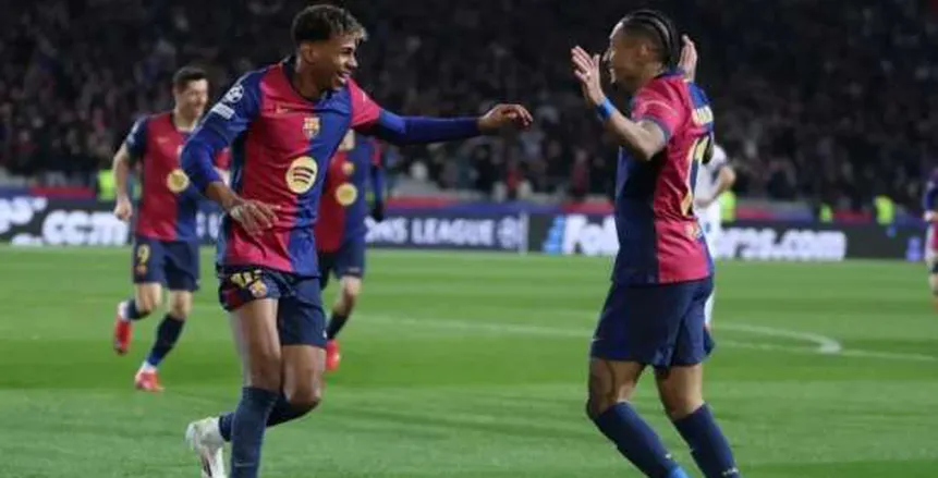 لامين يامال بديلا في تشكيل برشلونة أمام سيلتا فيجو بالدوري الإسباني لامين يامال بديلا في تشكيل برشلونة أمام سيلتا فيجو بالدوري الإسباني