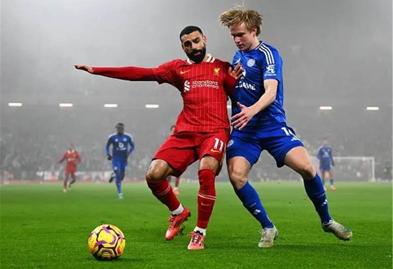 ليفربول ومحمد صلاح في مهمة صعبة أمام ليستر سيتي .. الموعد والقناة الناقلة
