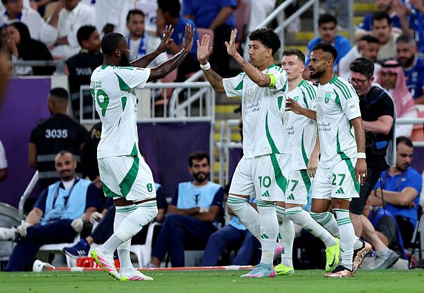 مؤشر كووورة.. فيرمينو يتوهج وكوليبالي يسقط في الكلاسيكو