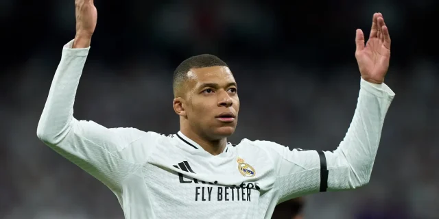 ماذا قدم مبابي في دوري الأبطال هذا الموسم قبل مواجهة أرسنال؟