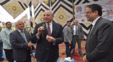 محافظ الغربية يطلق فعاليات مبادرة "ارجع مدرستك" في سمنود