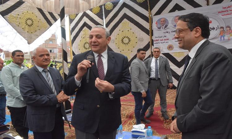 محافظ الغربية يطلق فعاليات مبادرة "ارجع مدرستك" في سمنود محافظ الغربية يطلق فعاليات مبادرة "ارجع مدرستك" في سمنود