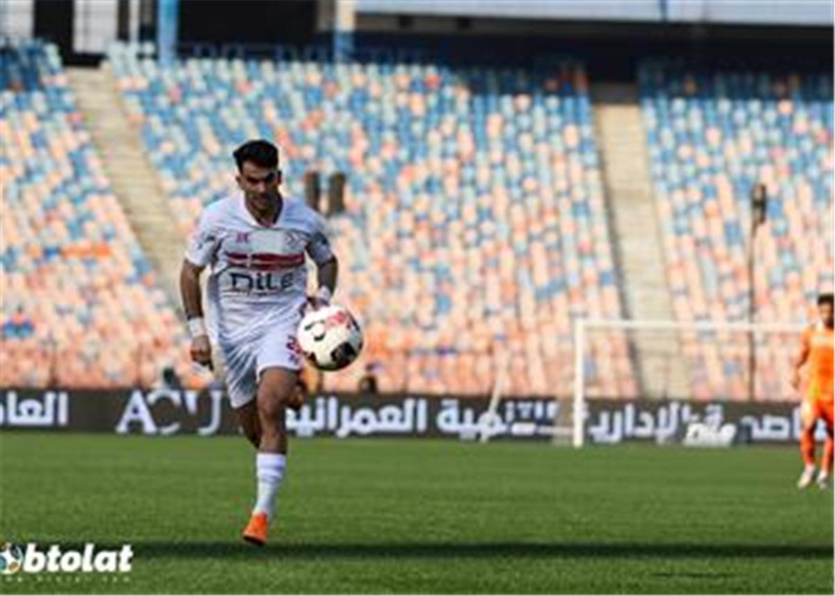 محمد أبو العلا: هناك من يُحرّك زيزو لاستفزاز الزمالك وجماهيره.. والنادي يعيش “كوميديا سوداء”