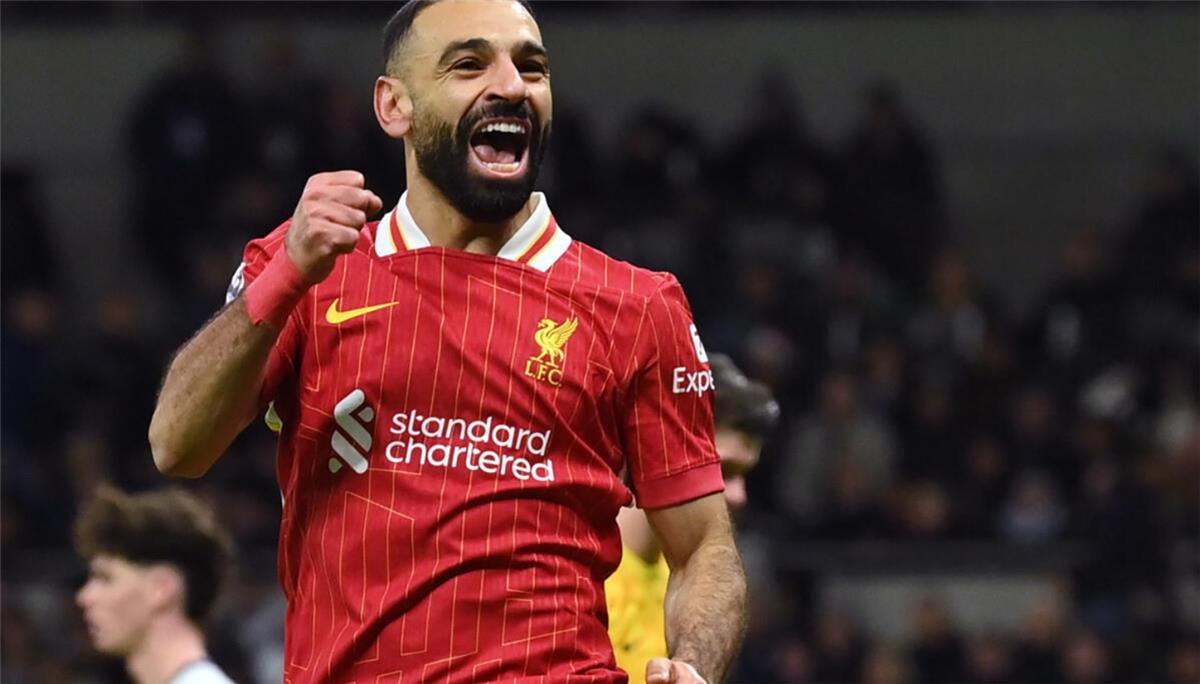 محمد صلاح يترقب رقمًا مميزًا أمام توتنهام محمد صلاح يترقب رقمًا مميزًا أمام توتنهام