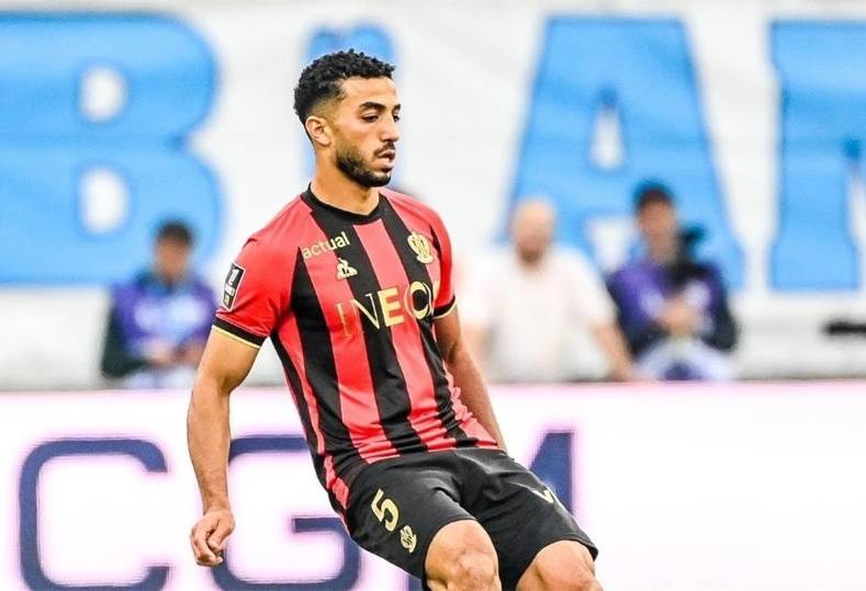 محمد عبد المنعم ونيس في مواجهة نارية ضد أنجيه في الدوري الفرنسي