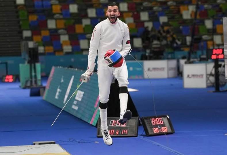 محمود السيد يتوج بذهبية تاريخية لمصر في بطولة العالم لسيف المبارزة للناشئين بالصين