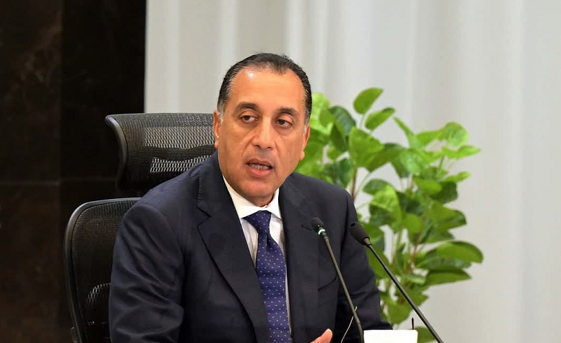 مدبولي: المجموعة الوزارية تعمل على إعداد مجموعة من السيناريوهات للتعامل مع تداعيات التحديات العالمية