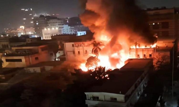 مصرع 15 شخصا على الأقل في حريق بفندق في الهند
