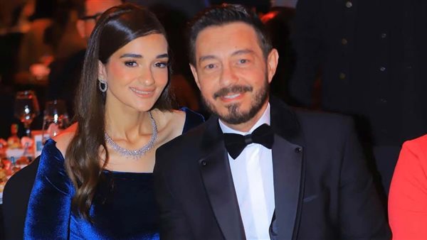 ملك أحمد زاهر تهنئ والدها بعيد ميلاده.. والفنان: أول فرحة شافتها عيني