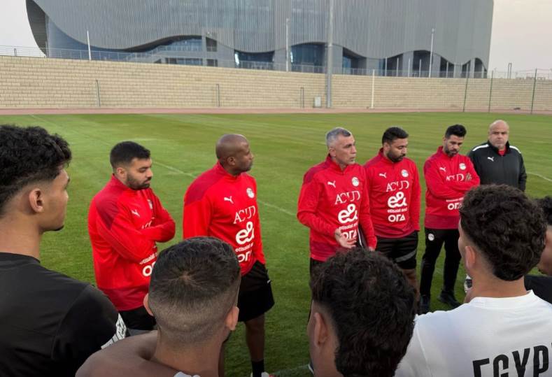 منتخب مصر للشباب يواصل تدريباته في معسكر العاصمة الإدارية الجديدة
