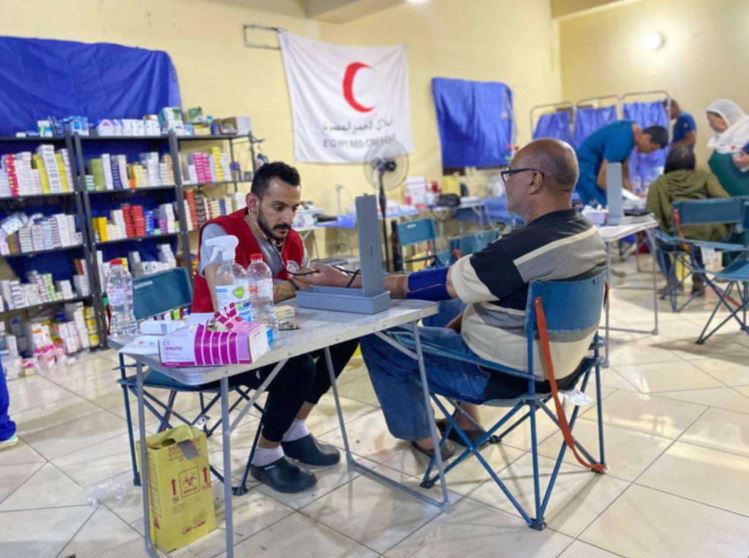 الهلال الأحمر: تقديم مساعدات مالية لـ 5 آلاف أسرة وخدمات طبية لـ 52526 مستفيدا في السودان
