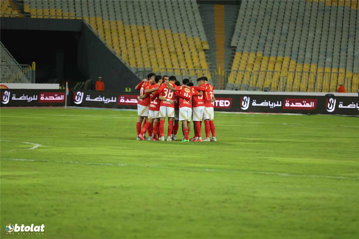 مواعيد مباريات اليوم الخميس 17-4-2025 والقنوات الناقلة.. الأهلي أمام فاركو ومانشستر يونايتد يواجه ليون مواعيد مباريات اليوم الخميس 17-4-2025 والقنوات الناقلة.. الأهلي أمام فاركو ومانشستر يونايتد يواجه ليون
