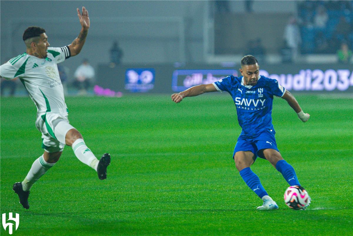 موعد والقنوات الناقلة لمباراة الهلال والأهلي اليوم في نصف نهائي دوري أبطال آسيا.. والمعلقون