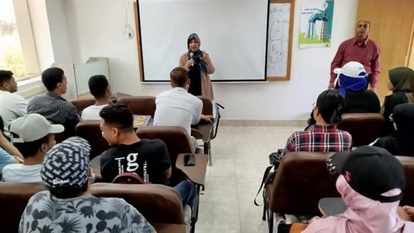 «مياه الأقصر» تنظم ندوة تثقيفية لطلاب الجامعات حول ترشيد استهلاك المياه «مياه الأقصر» تنظم ندوة تثقيفية لطلاب الجامعات حول ترشيد استهلاك المياه