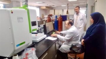 مياه الفيوم تدعم قطاع المعامل بأحدث أجهزة الكشف عن المعادن الثقيلة