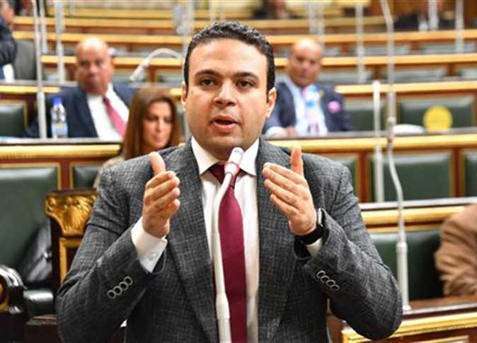 النائب عبد المنعم إمام: تعديل قانون الإيجار القديم مستفز.. ولا يمكن المساس بالعلاقة المتعلقة بالشقق السكنية