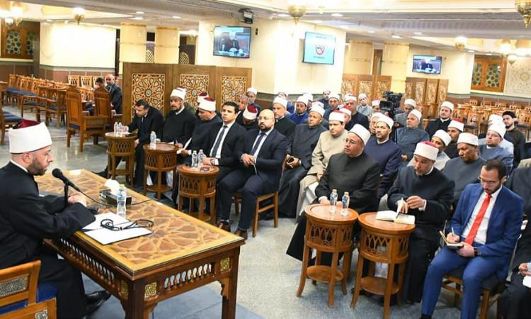 وزير الأوقاف يصدر سلسلة قرارات جديدة لضبط وحوكمة العمل الدعوي والإداري وزير الأوقاف يصدر سلسلة قرارات جديدة لضبط وحوكمة العمل الدعوي والإداري