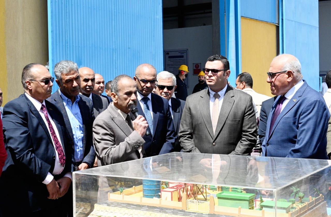 وزير الإسكان ورئيس الهيئة العربية للتصنيع يوُقعان بروتوكولاً لتلبية احتياجات مشروعات “حياة كريمة”