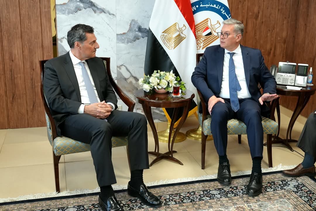 وزير البترول يبحث مع أنرجين اليونانية تسريع إنتاج الغاز الطبيعي بالبحر المتوسط
