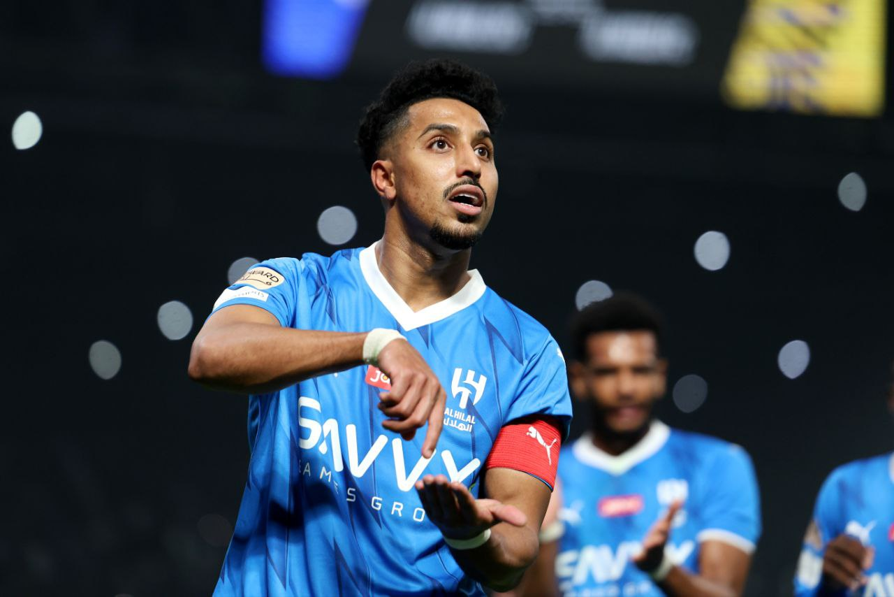 ‫سالم الدوسري يفاجئ جماهير الهلال بالتوقيع في المملكة آرينا