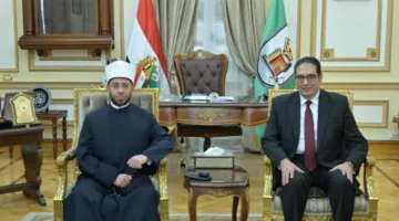 جامعة القاهرة تختتم برنامج تدريب 100 إمام وواعظة بحضور وزير الأوقاف ورئيس الجامعة