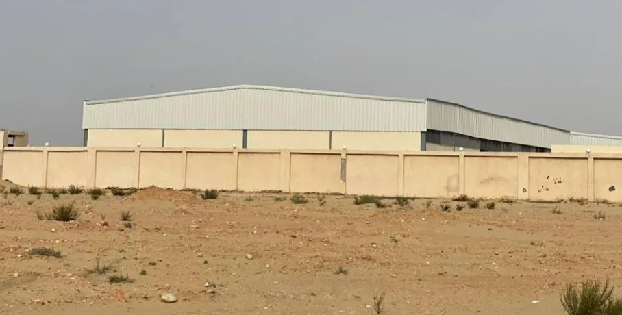 محافظ شمال سيناء يأمر بتحسين وتطوير المجزر النصف آلي في العريش محافظ شمال سيناء يأمر بتحسين وتطوير المجزر النصف آلي في العريش