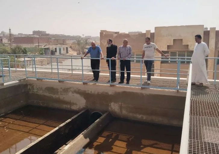 رئيس شركة مياه البحر الأحمر يتفقد فرع الكريمات.. ويؤكد تأمين وصول المياه للمواطنين