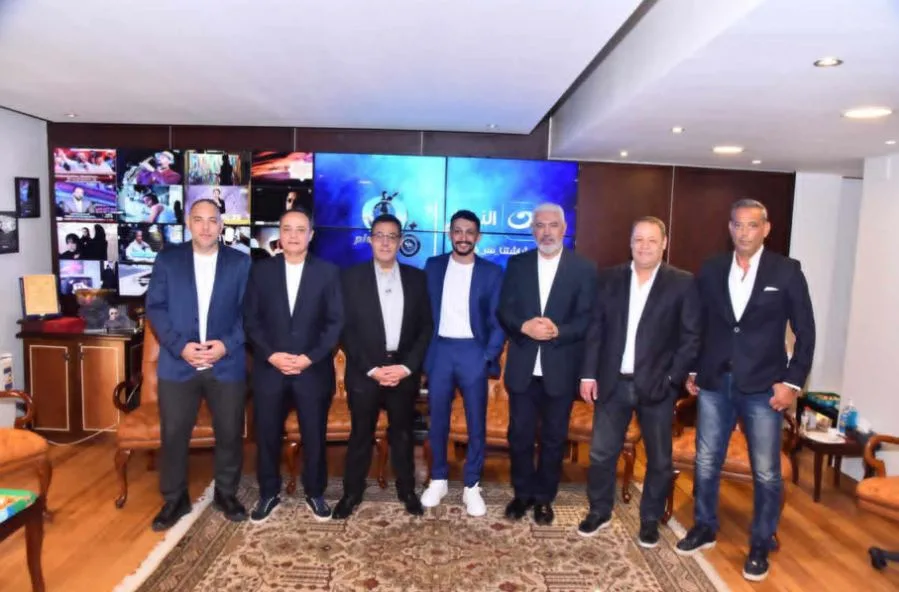 قناة النهار تستضيف 5 من نجوم كرة القدم في برنامج بلس 90 مع أمير هشام قناة النهار تستضيف 5 من نجوم كرة القدم في برنامج بلس 90 مع أمير هشام