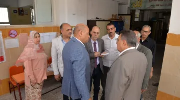 محافظ الدقهلية يزور لجان امتحانات نهاية السنة الدراسية للمرحلة الإعدادية في عدد من مدارس المحافظة