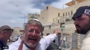 فيديو.. إسرائيليون يتعرضون لبن غفير ويعتدون على زوجته