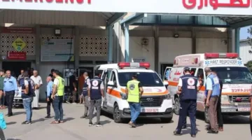 غزة الصحية: كثافة النيران والهجمات العسكرية تعرقل إجلاء المحاصرين في المستشفى الأوروبي