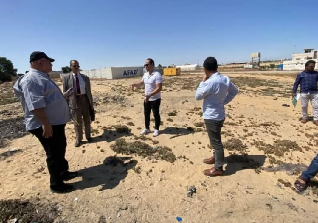 تأسيس أول موقع لدفن رماد نفايات المحارق الخطرة في مستشفى الشيخ زويد المركزي تأسيس أول موقع لدفن رماد نفايات المحارق الخطرة في مستشفى الشيخ زويد المركزي