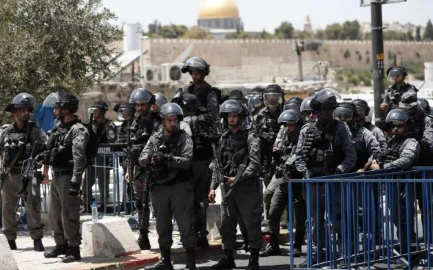 خطيب الأقصى: الاحتلال جعل القدس منطقة عسكرية.. ومخطط تقسيم المسجد مصيره الفشل. خطيب الأقصى: الاحتلال جعل القدس منطقة عسكرية.. ومخطط تقسيم المسجد مصيره الفشل.