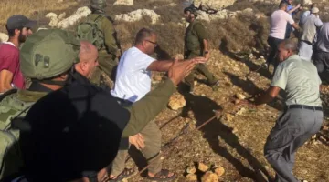 قرار إسرائيلي حديث يهدد حقوق الفلسطينيين في أراضيهم بالضفة الغربية.