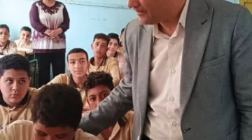 مدير إدارة التعليم بالمنيا يراقب سير امتحانات المرحلة الابتدائية ويؤكد على الالتزام بالمعايير المحددة.