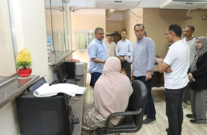 السكرتير العام المساعد يقوم بمتابعة جهود النظافة والشؤون العامة والمركز التكنولوجي في شبين الكوم. السكرتير العام المساعد يقوم بمتابعة جهود النظافة والشؤون العامة والمركز التكنولوجي في شبين الكوم.