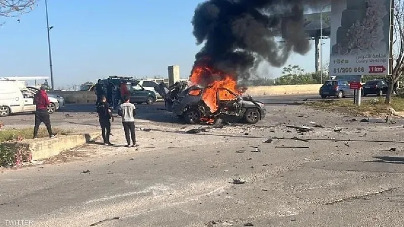 مقتل شخص جراء قصف إسرائيلي لسيارة في مدينة صيدا جنوب لبنان