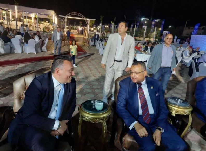 محافظ جنوب سيناء ونائب رئيس الوزراء اليوناني يطلقان أول نادي يوناني في دهب محافظ جنوب سيناء ونائب رئيس الوزراء اليوناني يطلقان أول نادي يوناني في دهب