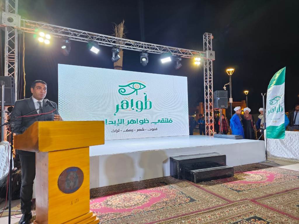 نائب محافظ الأقصر أكبر داعم لأفكار شباب ظواهر الإبداعية
