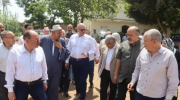 محافظ القليوبية يزور مزرعة لتربية الحيوانات في قرية العمار بطوخ