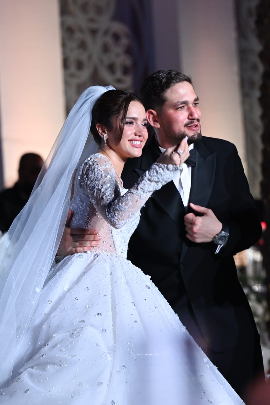 رنا رئيس وعريسها يسري علي